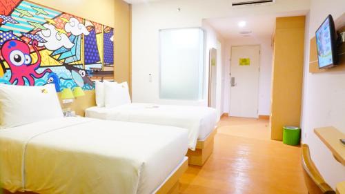 Max Happiness Twin Room