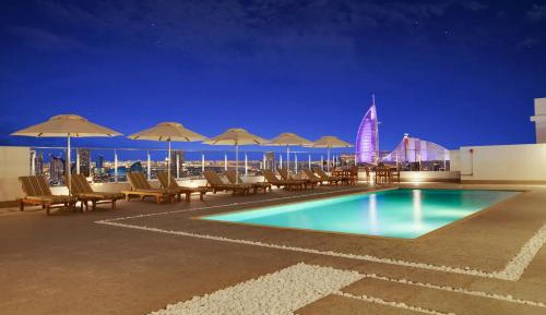 36 Hours Staycation Offer- Superior Room with Complimentary Transfer to Jumeirah Beach, Mall of Emirates and Equiti Metro Station, 10% off Spa and Laundry, Early Check-in 9AM Late Check-out 6PM