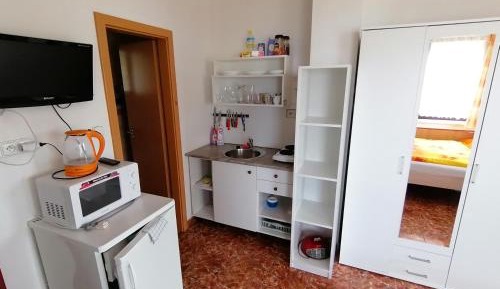 Deluxe Double Room with Extra Bed