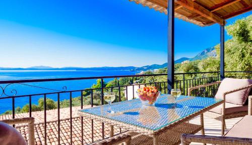 Apartment with Sea View