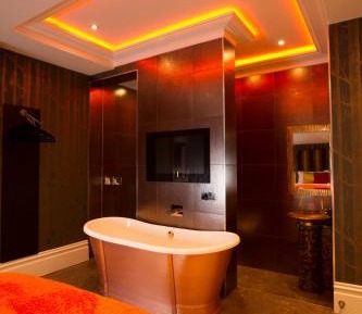 Superior Luxury Suite - The Elswick Suite 