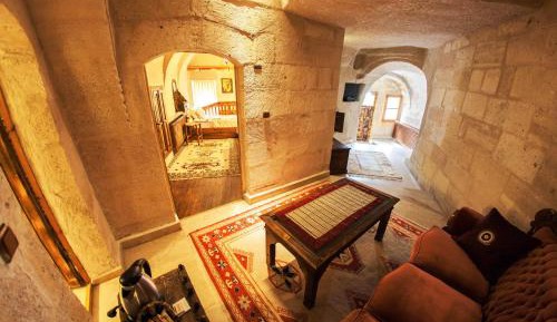 Family Cave Suite