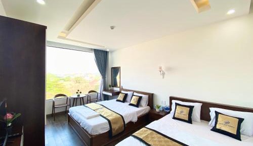 Quadruple Room with Mountain View