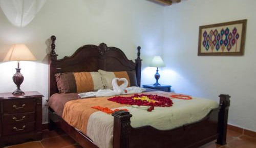Queen Room with Spa Bath
