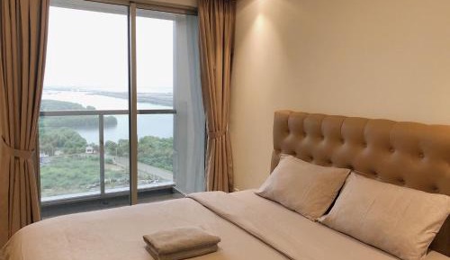 Studio Apartment with Sea View