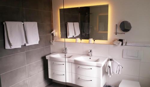 Small Twin Room