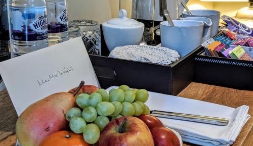 Deluxe King Suite