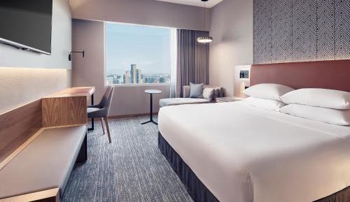 Regency Club King Room - High Floor