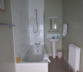 Standard Twin Room with Garden View