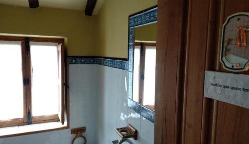Twin Room with Private External Bathroom