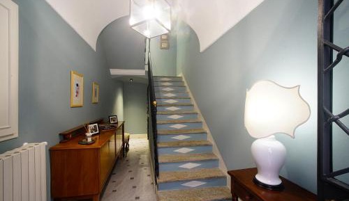 Deluxe Studio