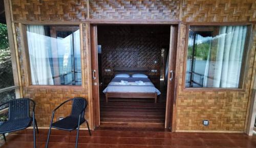 One-Bedroom Bungalow