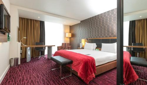 1 King Bed Standard Top Floor