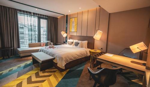 Executive King Room
