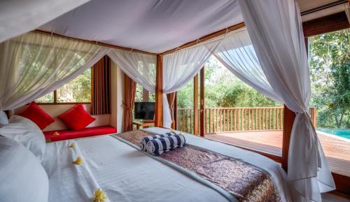 6 Hours Experience Stay At One Bedroom Private Pool Villa