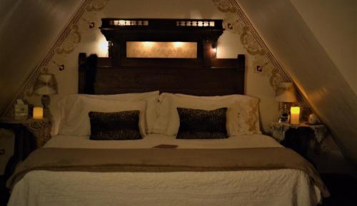 Deluxe King Suite