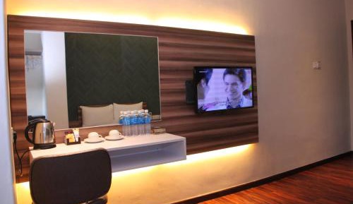 Deluxe Family Suite