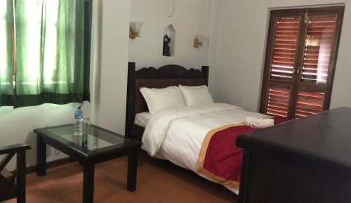Twin Room with View