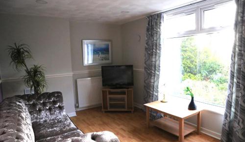 Deluxe One-Bedroom Suite