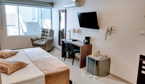 Deluxe King Room