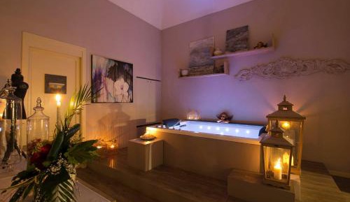 Deluxe Double Room with Hot Tub