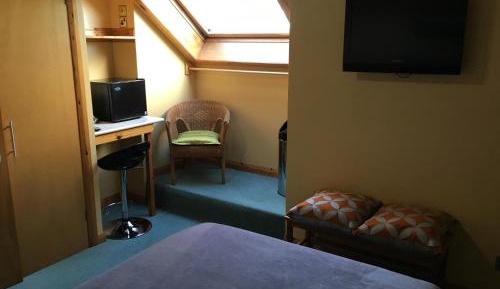 Double Room with Private Bathroom