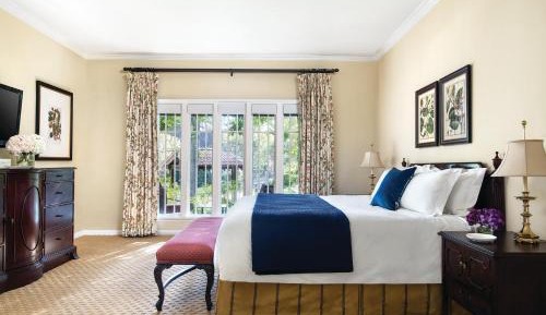 Suite with Garden View