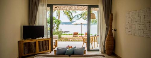 Villa - Beach Front