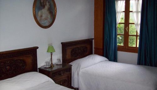 Twin Room with Private Bathroom