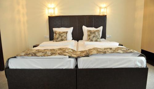 Executive Triple Room