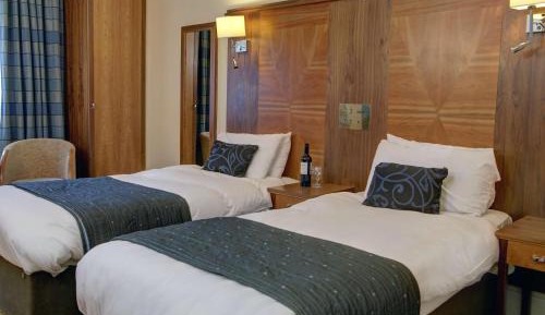 Standard Twin Room