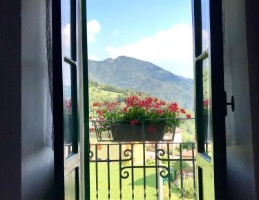 Double Room with Private External Bathroom