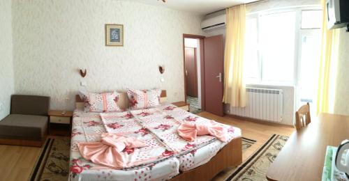 Double Room with Balcony (2 Adults + 1 Child)