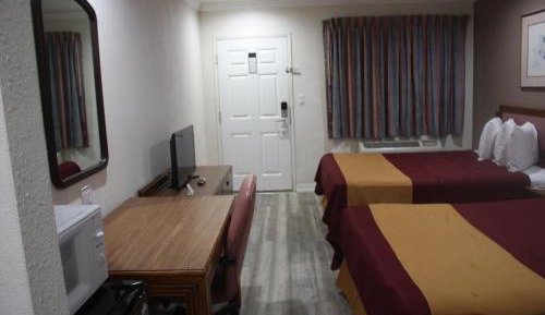 Queen Room with Two Queen Beds - Non-Smoking/Not Pet Friendly