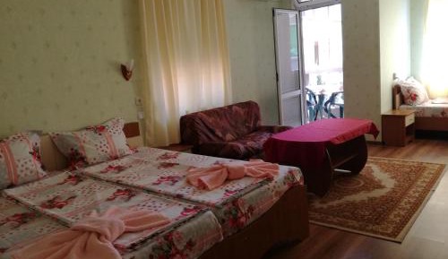 Triple Room with Terrace