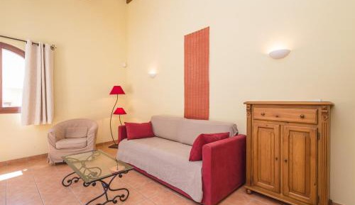 One-Bedroom Apartment (4 Adults)