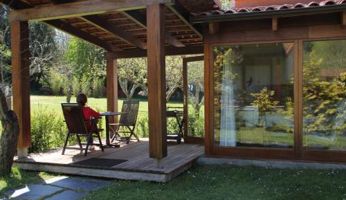 Bungalow (2 Adults)