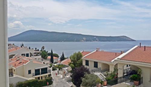 Studio with Sea View and Free Spa Access