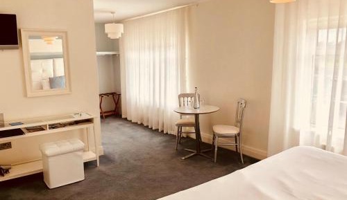King Room - Disability Access