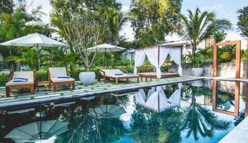 Deluxe Double Bungalow Pool View