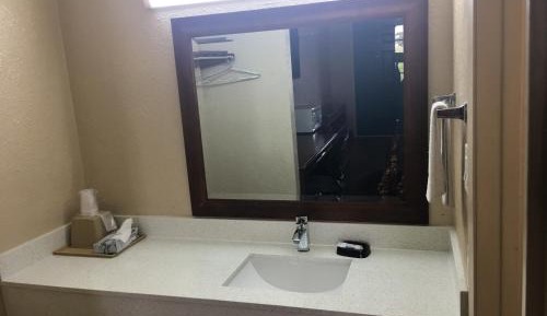 Economy Single Room - Non-Smoking