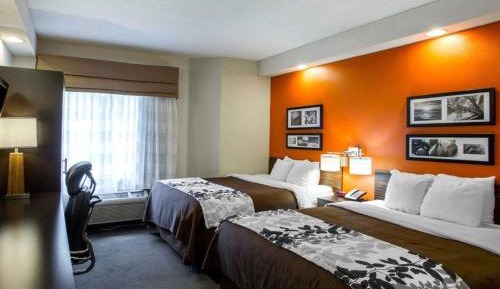 Queen Room with Two Queen Beds - Non-Smoking