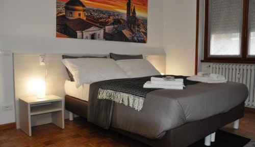 Double or Twin Room with Private Bathroom