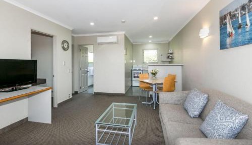 Executive Two-Bedroom Suite