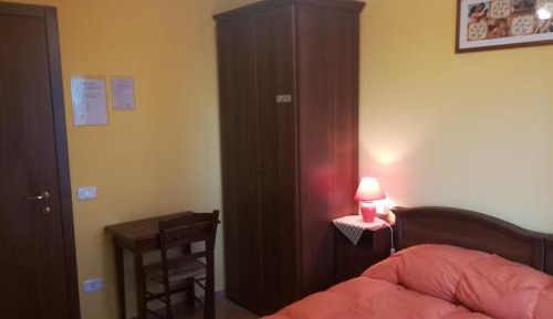 Double or Twin Room with Private Bathroom