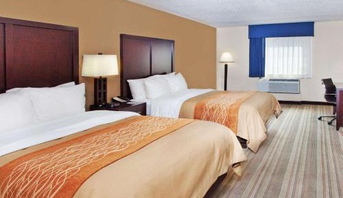 Queen Room with Two Queen Beds - Non-Smoking
