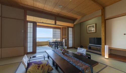 Japanese Style Room West Annex 'Urakutei' - Breakfast Included
