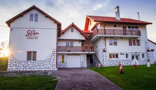 Villa with Garden View