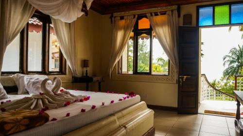 Deluxe Double Room with Balcony and Sea View