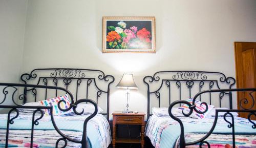Twin Room with Private Bathroom